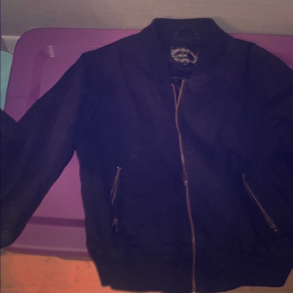 Black bomber jacket size M